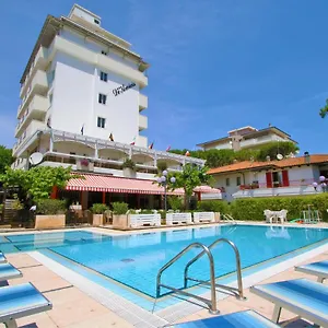 De Amicis 3*, Riccione Italie